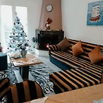 The Sunny House 펜션 *