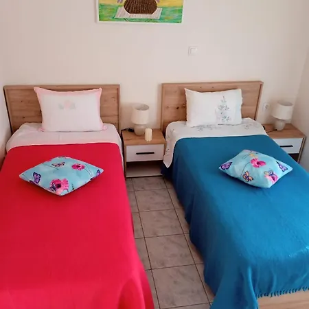 The Sunny House * Kritharia