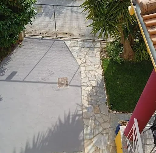 The Sunny House * Kritharia (Thessalia)