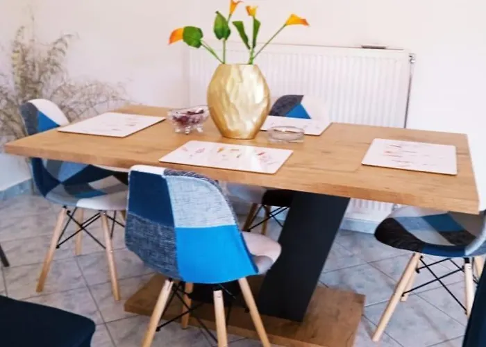 The Sunny House Case de vacanță *